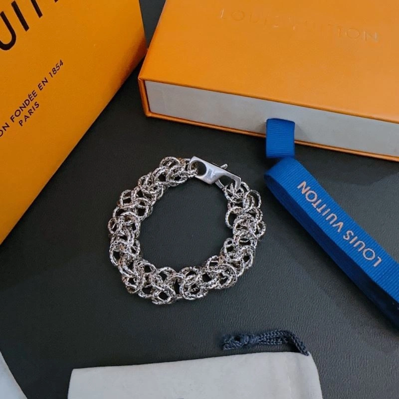 OdorResistant Louis Vuitton Bracelets 251566