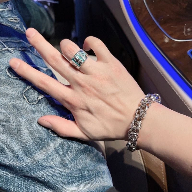 OdorResistant Louis Vuitton Bracelets 251566