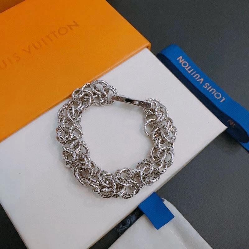 OdorResistant Louis Vuitton Bracelets 251566