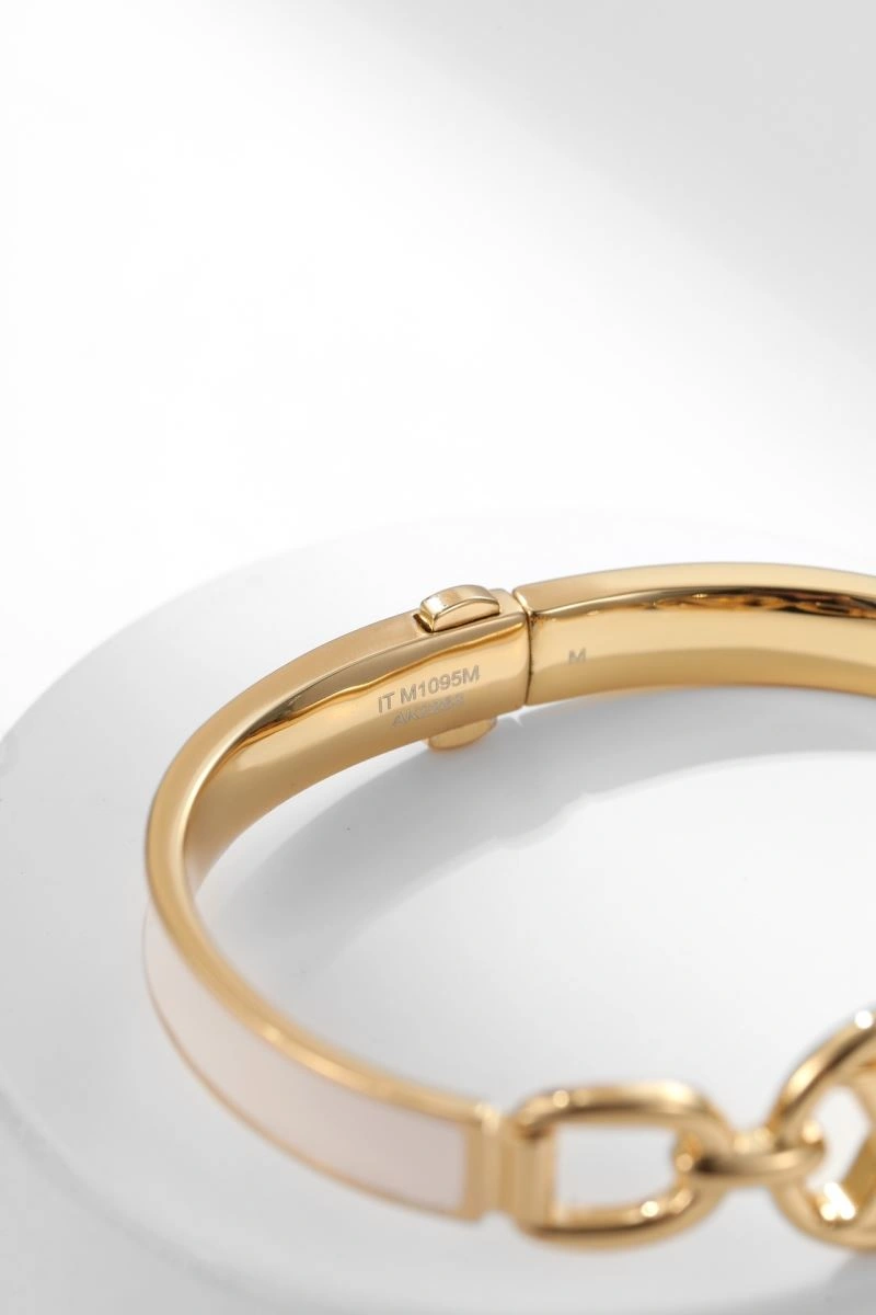 Sporty Louis Vuitton Bracelets 251552
