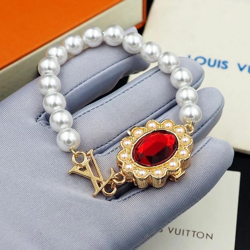 Louis Vuitton Bracelets Cozy 251191