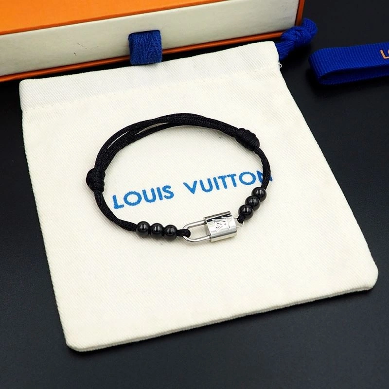 Louis Vuitton Bracelets SmartChoice 251190