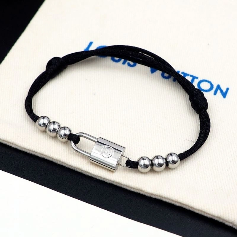 Louis Vuitton Bracelets Efficient 251189