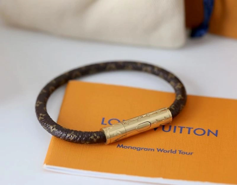 Reliable Louis Vuitton Bracelets 251188