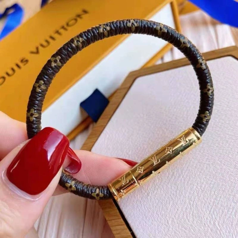 Reliable Louis Vuitton Bracelets 251188