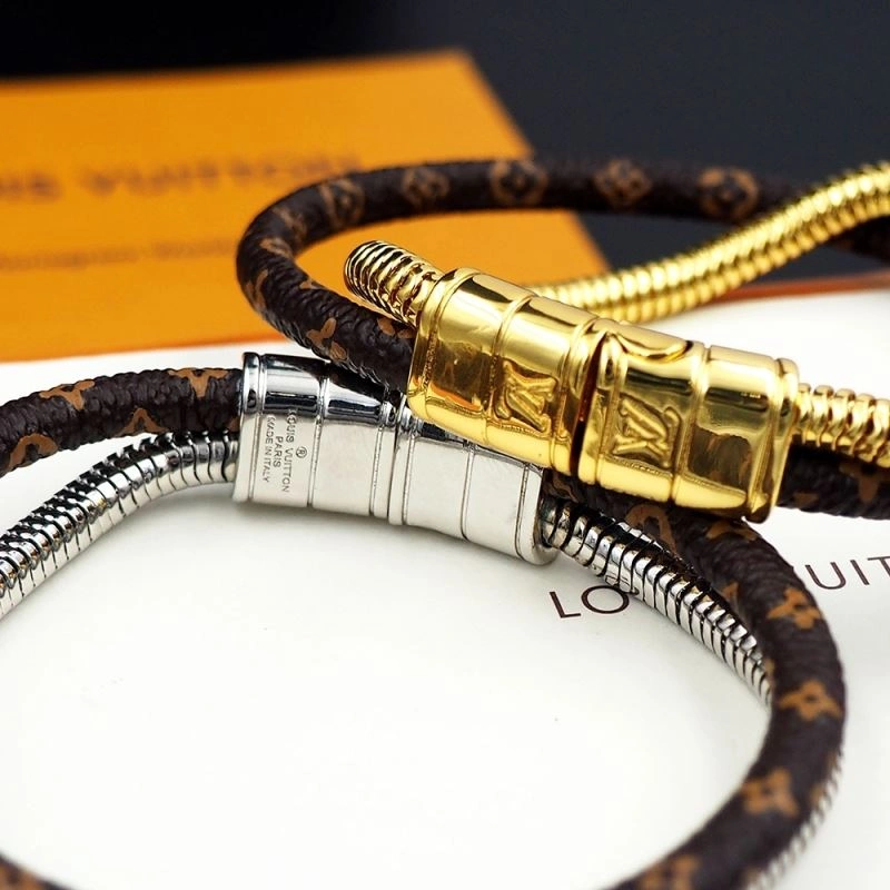 Louis Vuitton Bracelets Attractive 251187
