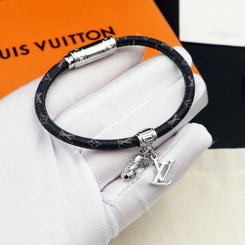 Louis Vuitton Bracelets Lightweight 251185