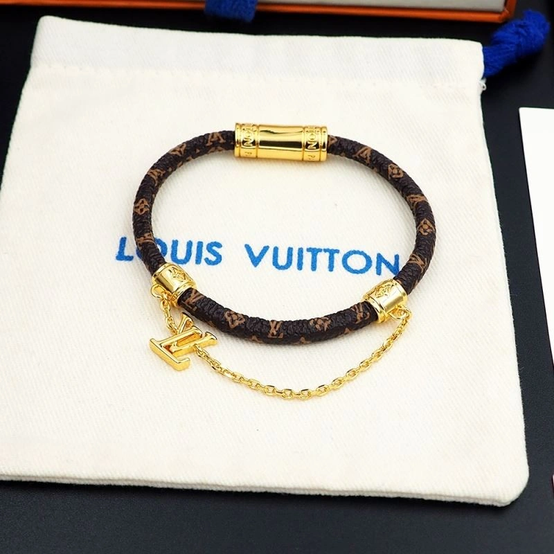 Louis Vuitton Bracelets Breathable 251168