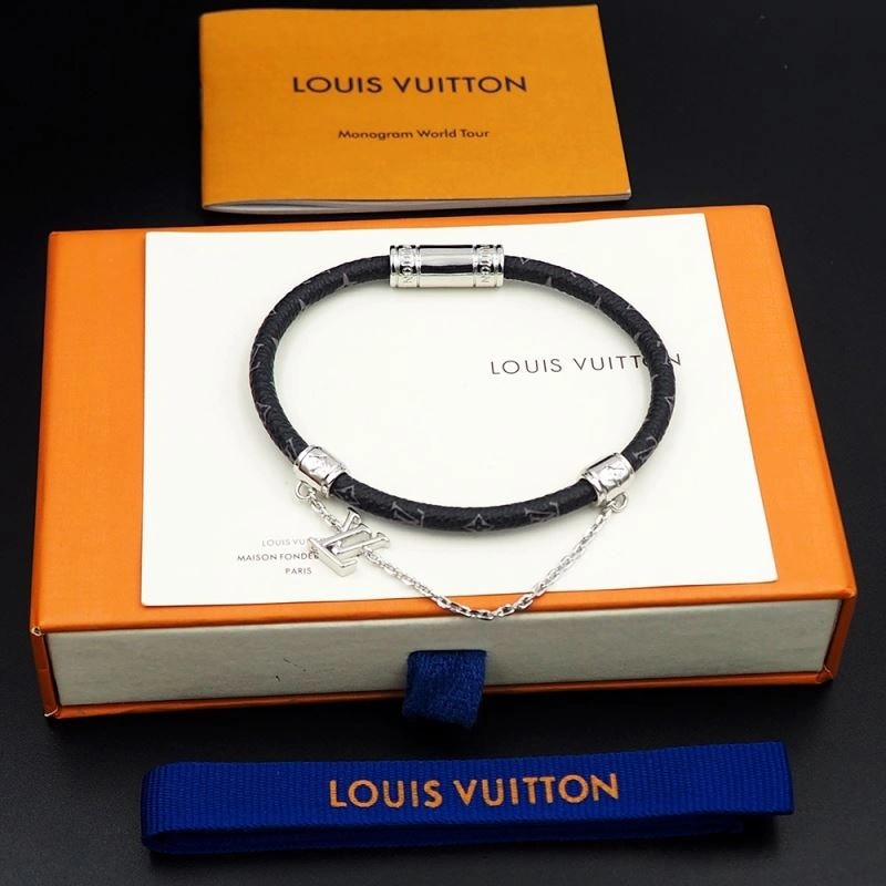 Louis Vuitton Bracelets Durable 251156
