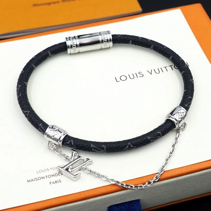 Louis Vuitton Bracelets Durable 251156