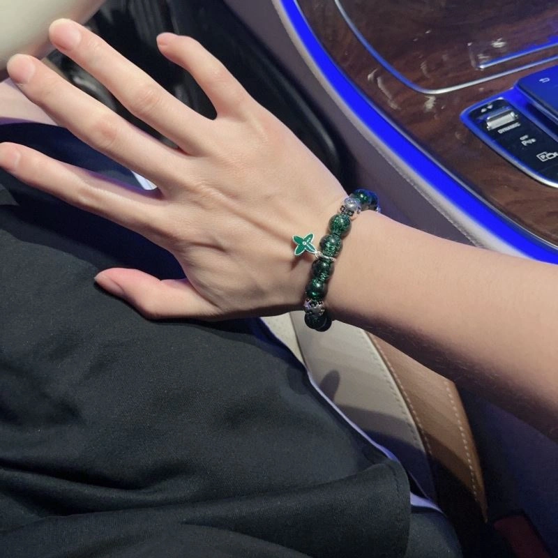 OnTrend Louis Vuitton Bracelets 251155