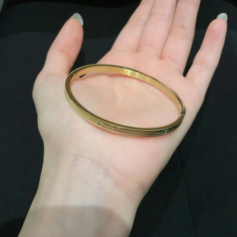 EasyMatch Louis Vuitton Bracelets 251183