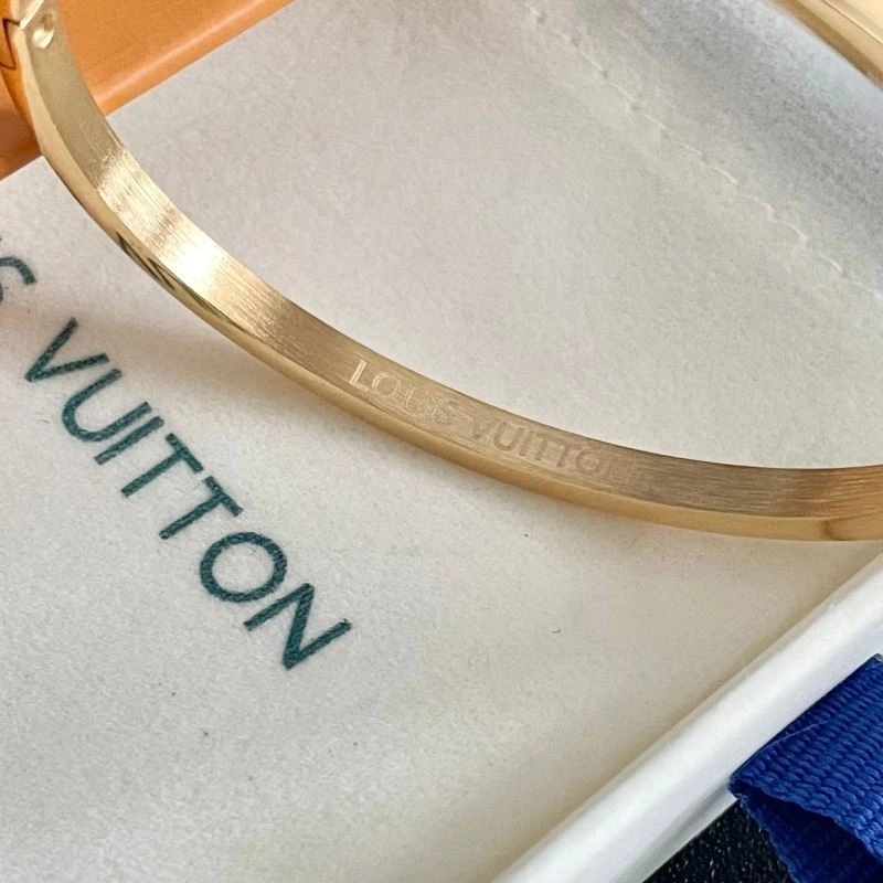 EasyMatch Louis Vuitton Bracelets 251183