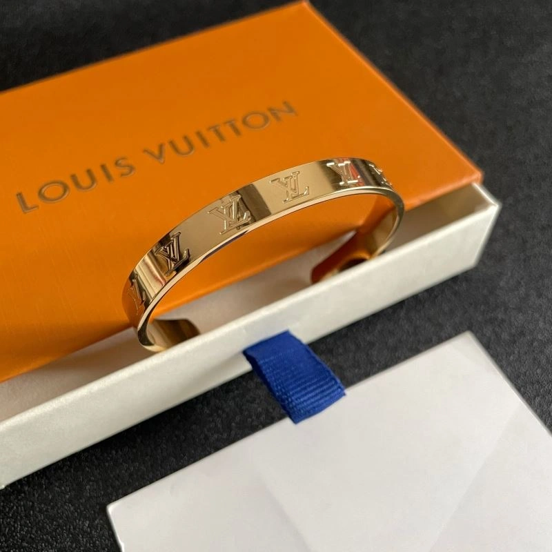 Louis Vuitton Bracelets WaterResistant 251165