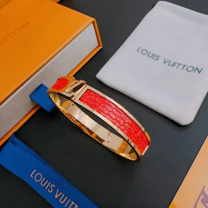 Soft Louis Vuitton Bracelets 251179