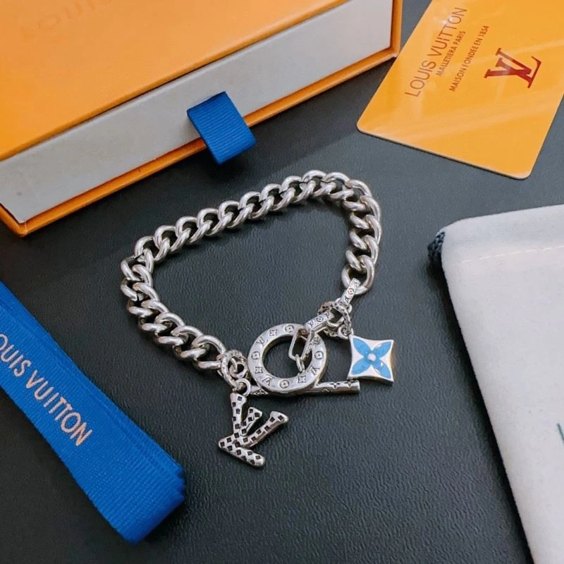 Modern Louis Vuitton Bracelets 251161