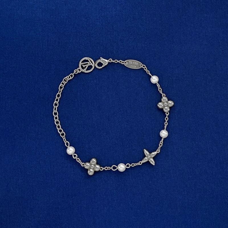 Louis Vuitton Bracelets WaterResistant 251178