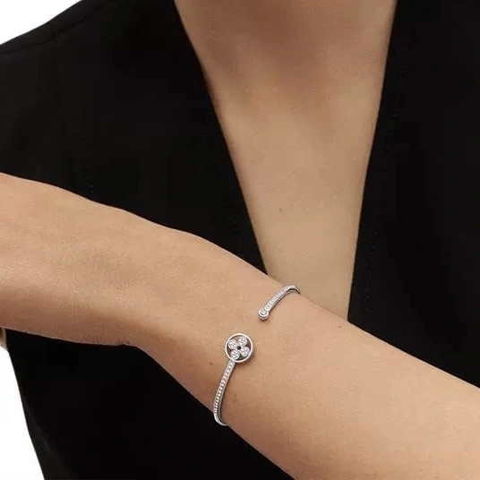 UrbanStyle Louis Vuitton Bracelets 251176