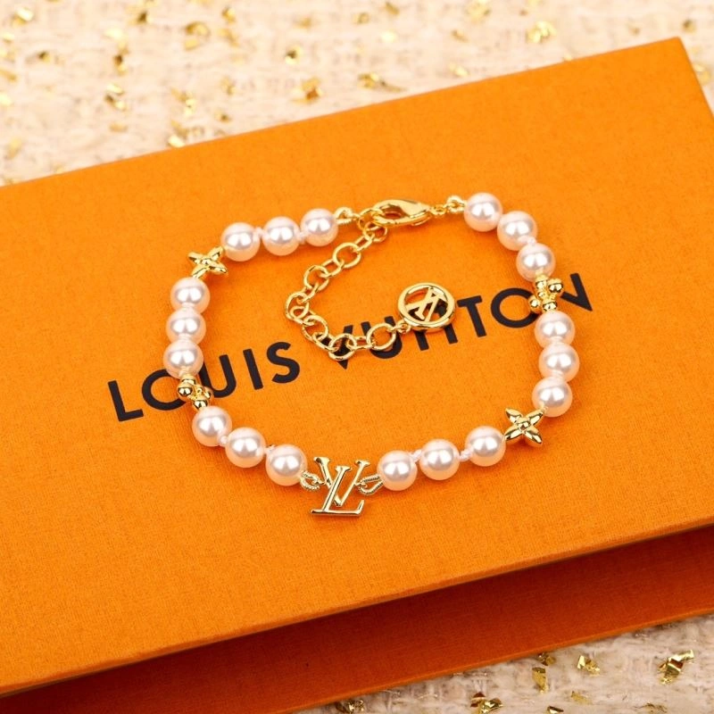 Louis Vuitton Bracelets Durable 251167