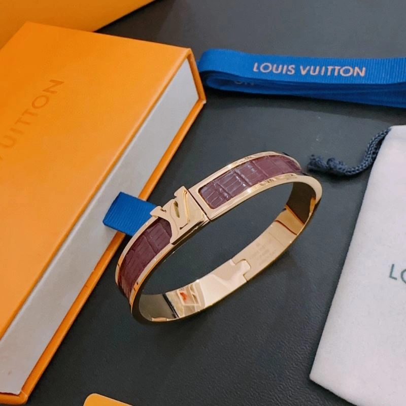Louis Vuitton Bracelets WeatherProof 251145