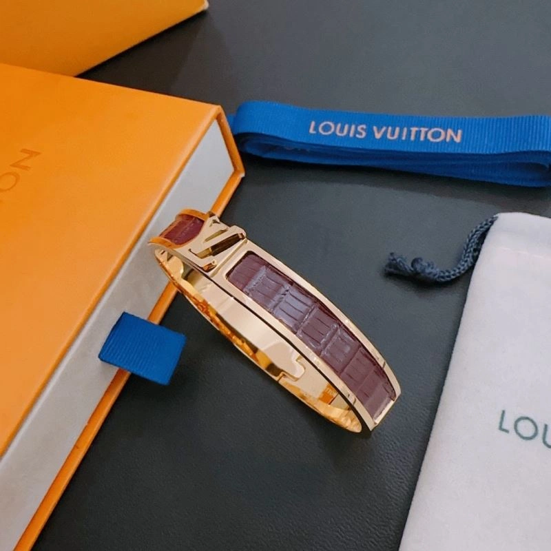 Louis Vuitton Bracelets WeatherProof 251145