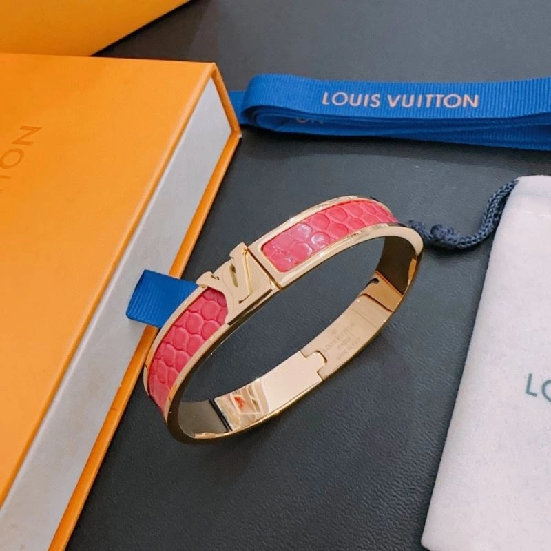 ZeroBulk Louis Vuitton Bracelets 251143