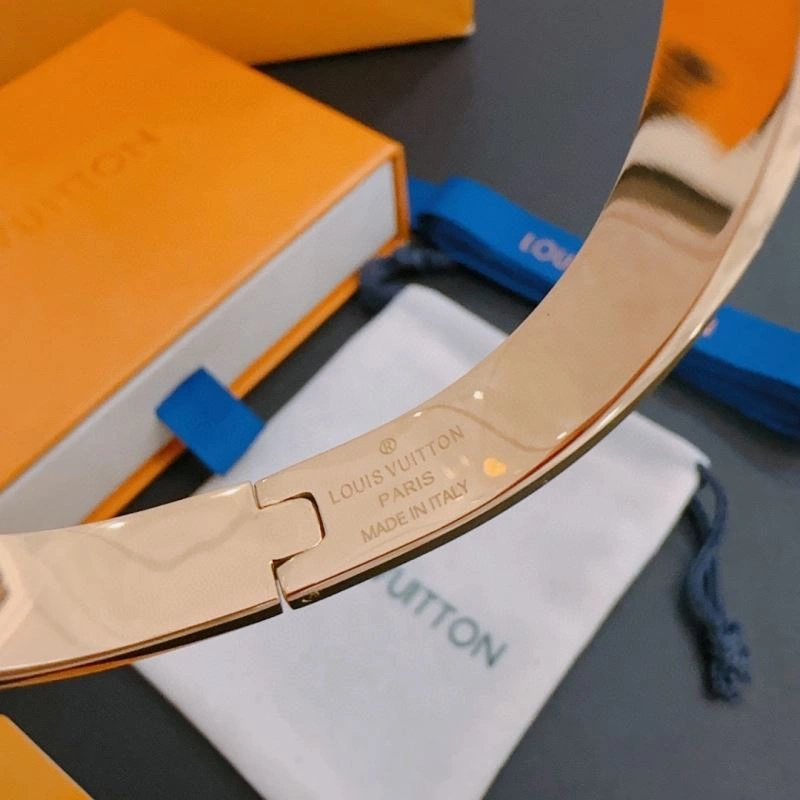 Durable Louis Vuitton Bracelets 251134