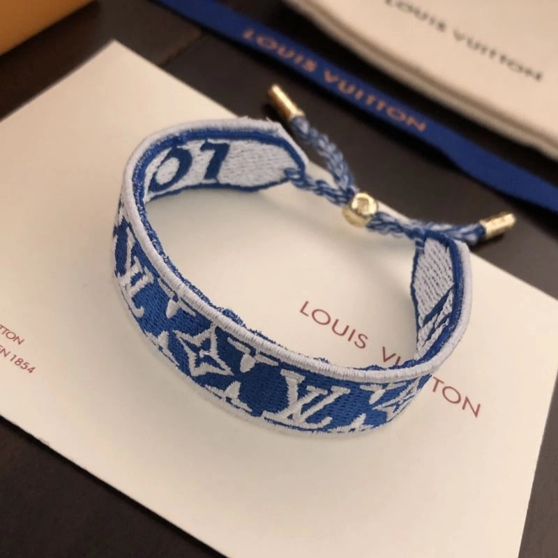 Affordable Louis Vuitton Bracelets 251138