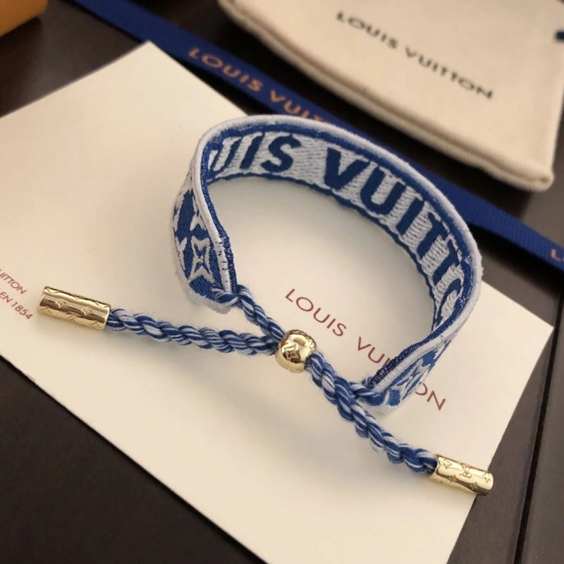 Affordable Louis Vuitton Bracelets 251138