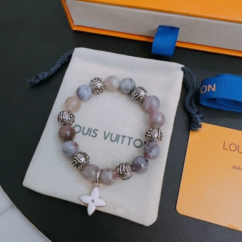 Modern Louis Vuitton Bracelets 251126