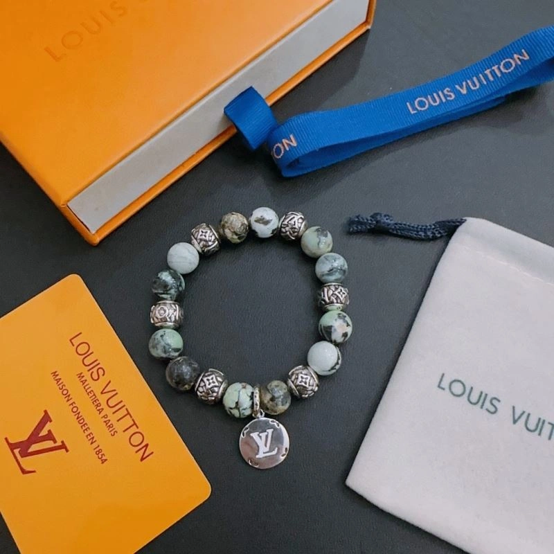 Stylish Louis Vuitton Bracelets 251124