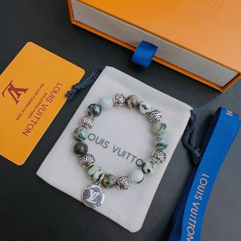 Stylish Louis Vuitton Bracelets 251124