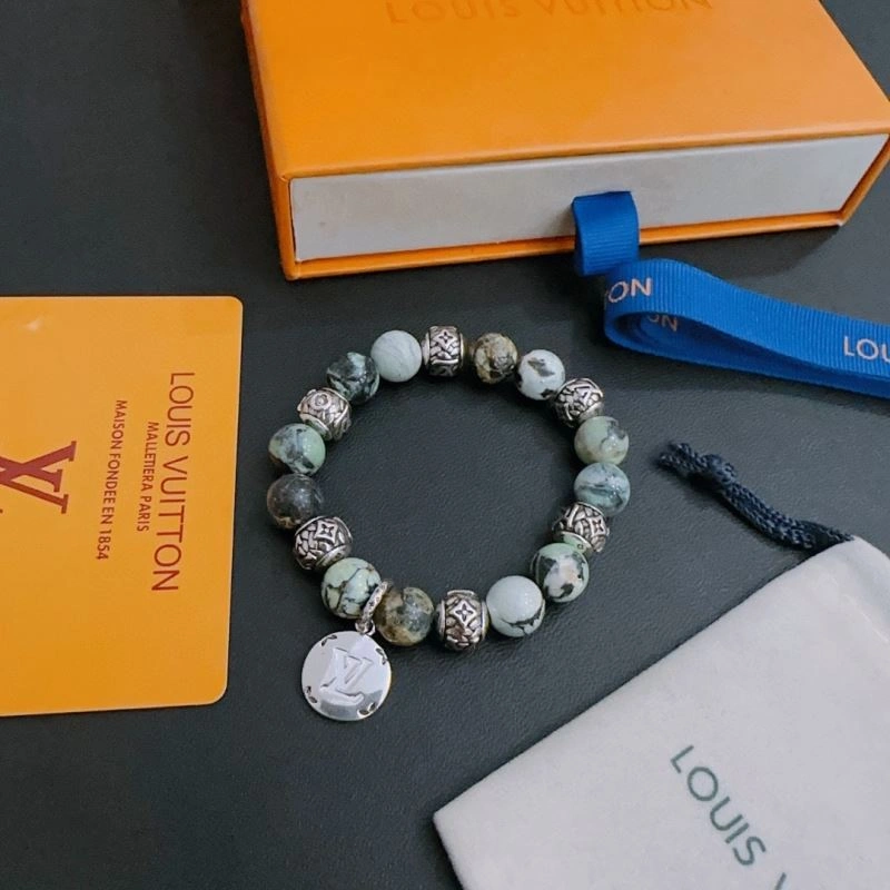Stylish Louis Vuitton Bracelets 251124