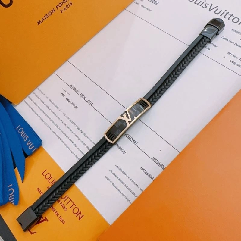 Classic Louis Vuitton Bracelets 251125