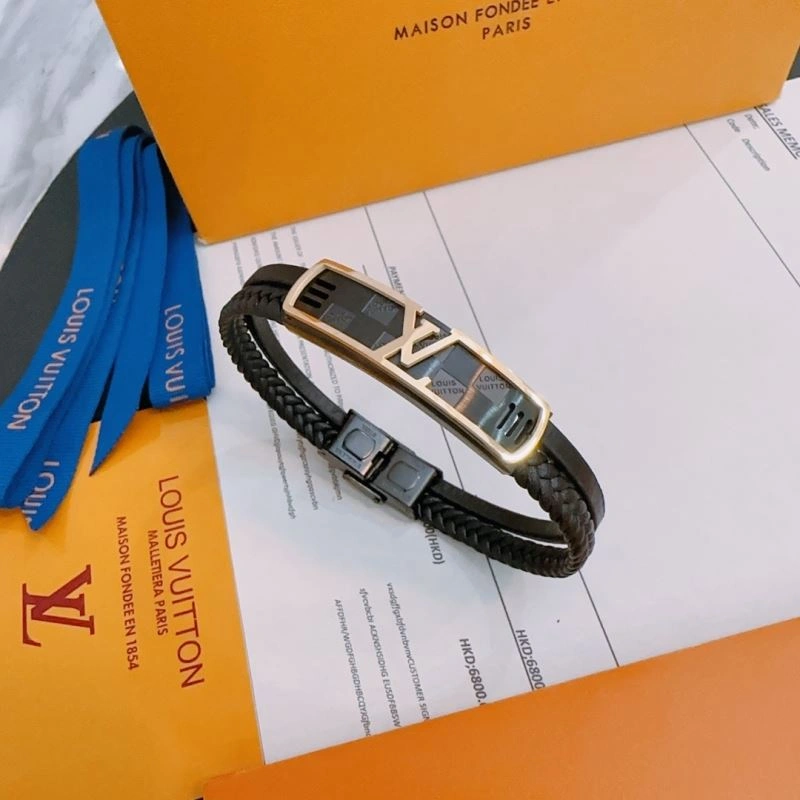 Classic Louis Vuitton Bracelets 251125