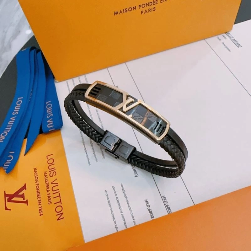 Classic Louis Vuitton Bracelets 251125