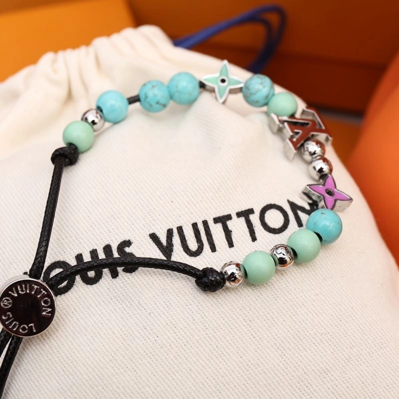 Packable Louis Vuitton Bracelets 251110