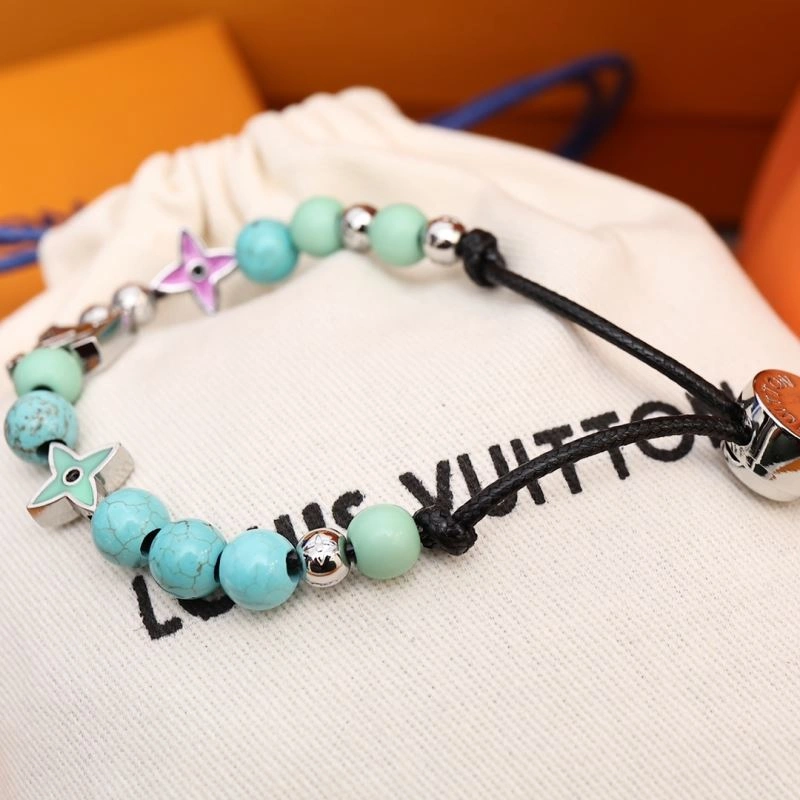 Packable Louis Vuitton Bracelets 251110