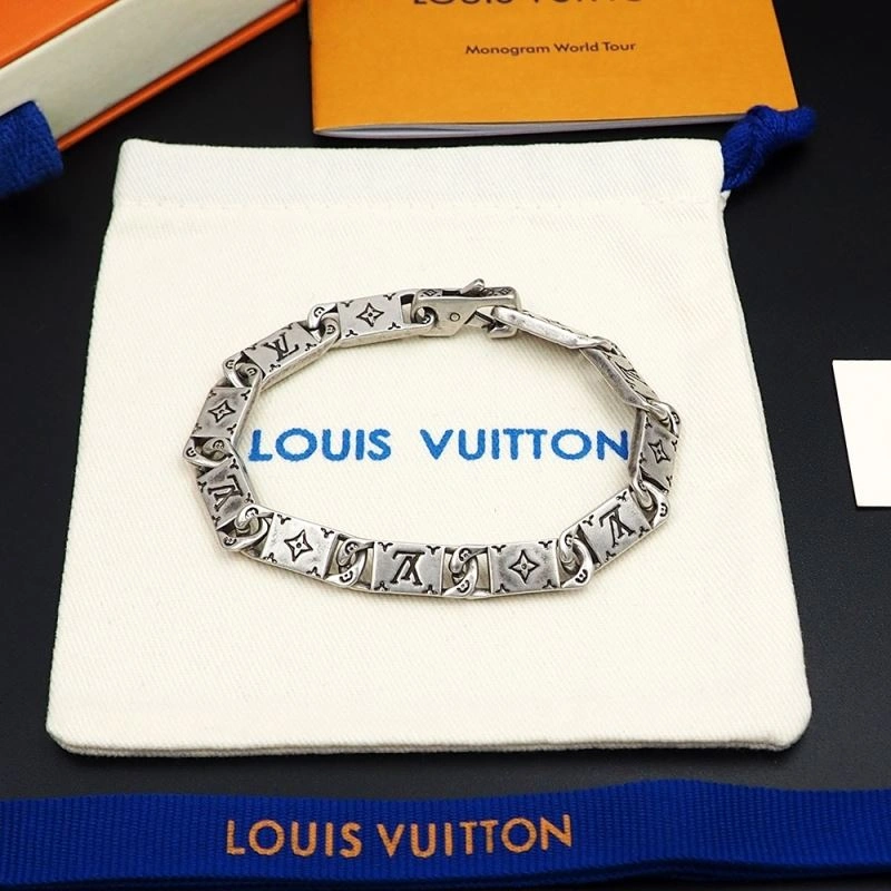 Youthful Louis Vuitton Bracelets 251117