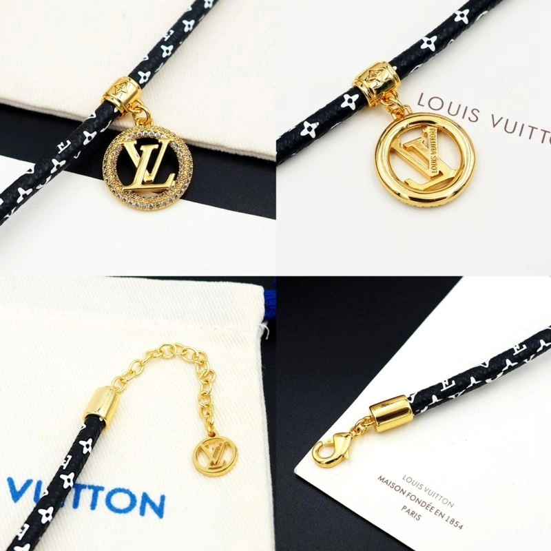 Supportive Louis Vuitton Bracelets 251139