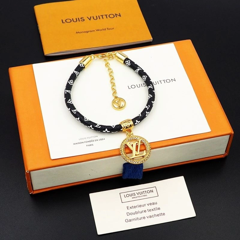 Supportive Louis Vuitton Bracelets 251139