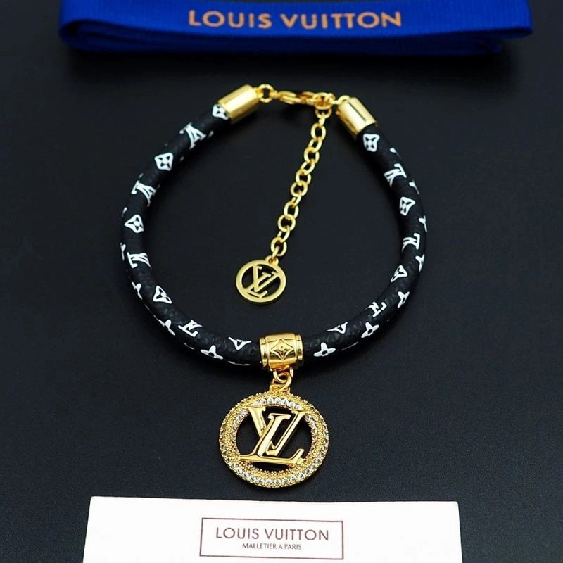 Supportive Louis Vuitton Bracelets 251139