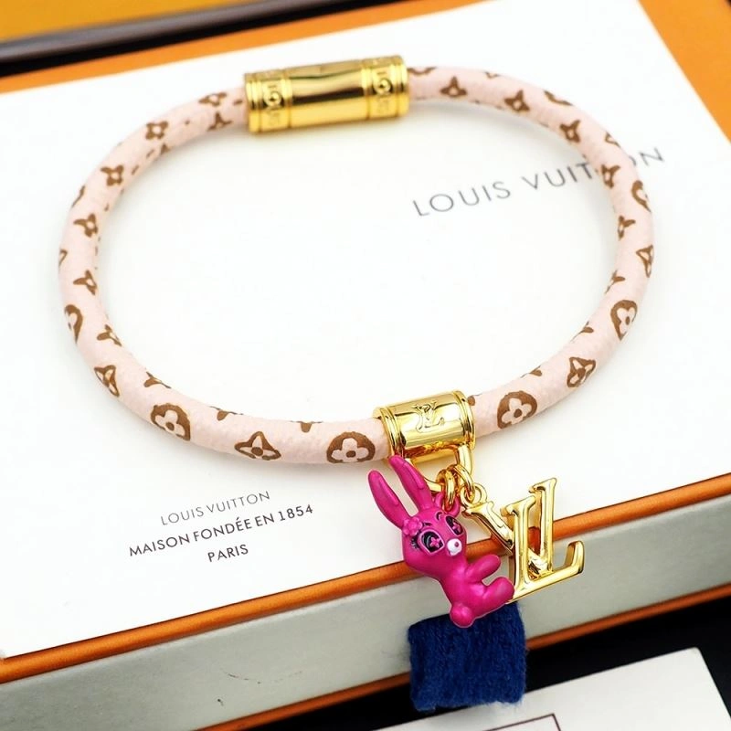 Louis Vuitton Bracelets TimelessDesign 251111