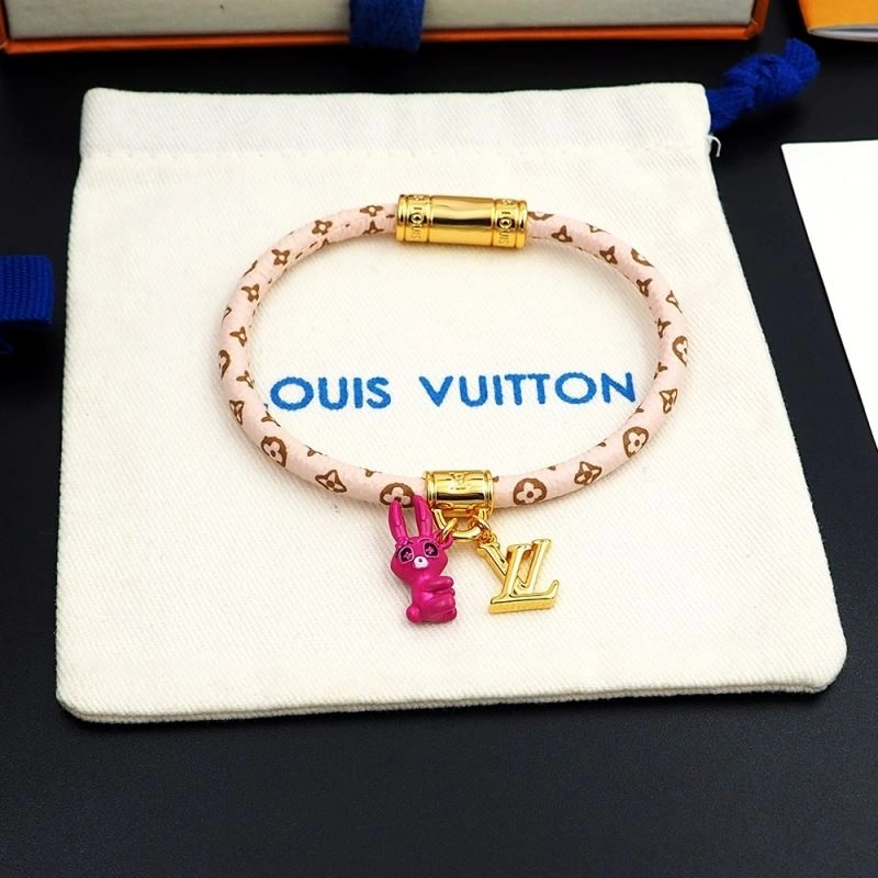 Louis Vuitton Bracelets TimelessDesign 251111