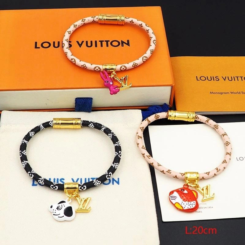 Louis Vuitton Bracelets Tailored 251109
