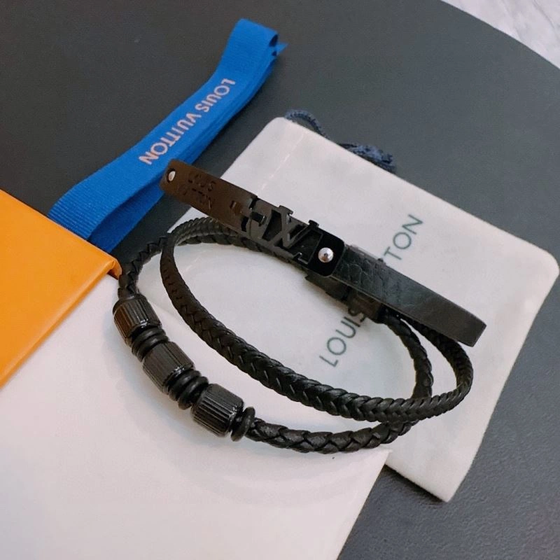 Louis Vuitton Bracelets SmartChoice 251106