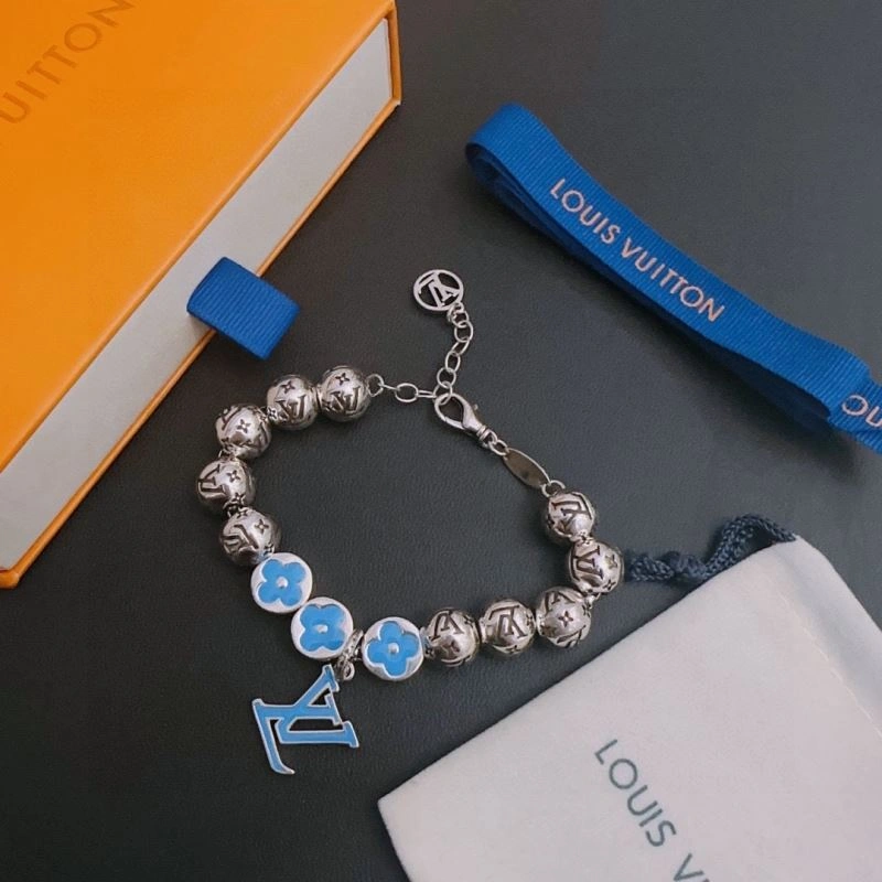 Louis Vuitton Bracelets Supportive 250978