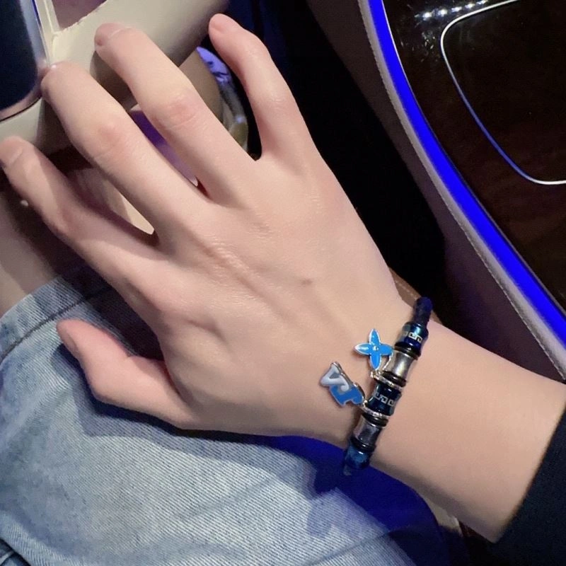 Louis Vuitton Bracelets SmoothTexture 250985