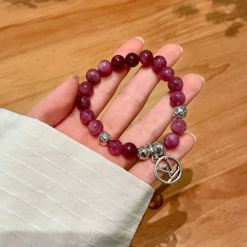 Louis Vuitton Bracelets Comfortable 250976