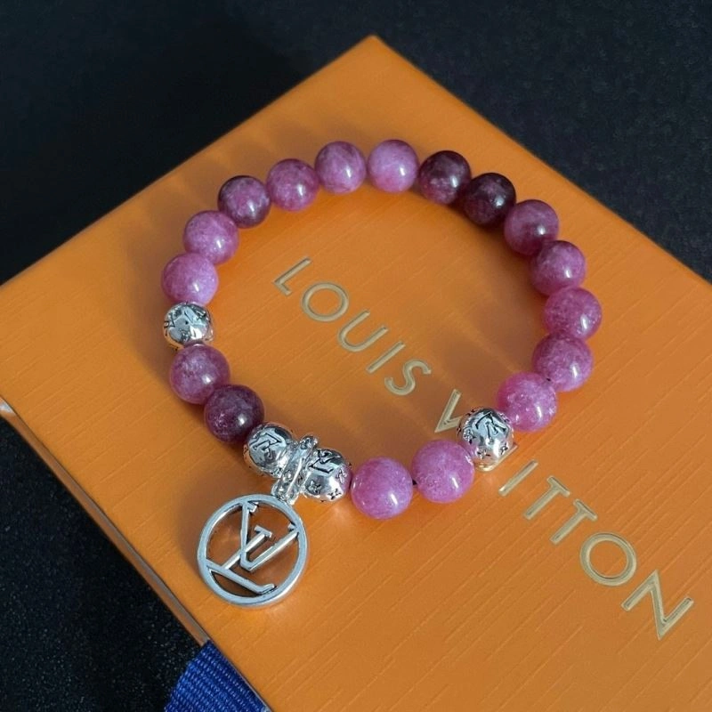 Louis Vuitton Bracelets Comfortable 250976